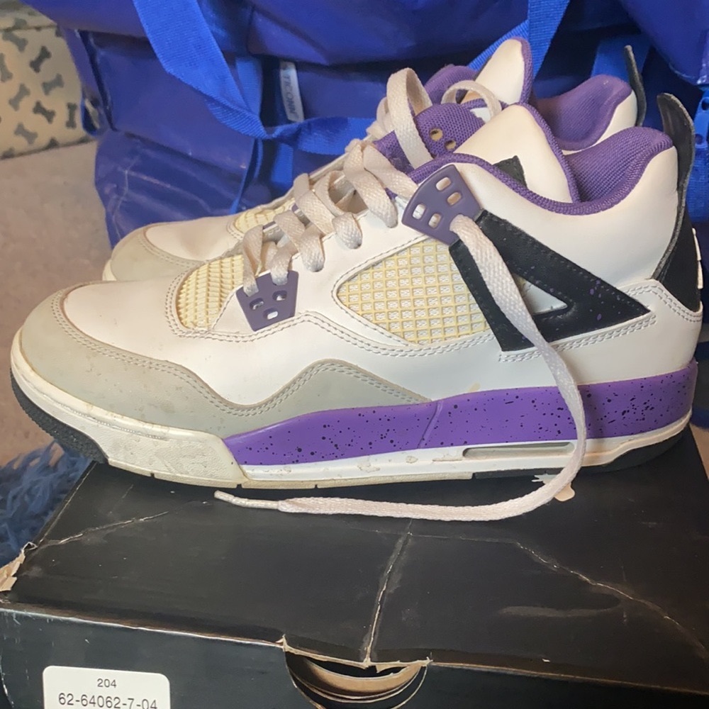 Air Jordan 4 Retro GS